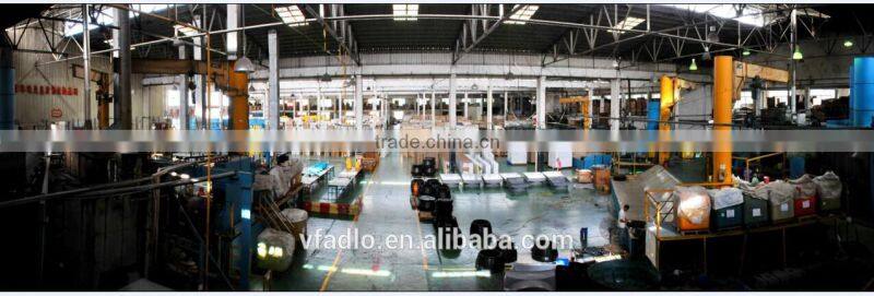 Quality factory red traffic cheap driveway roadblock barrier price