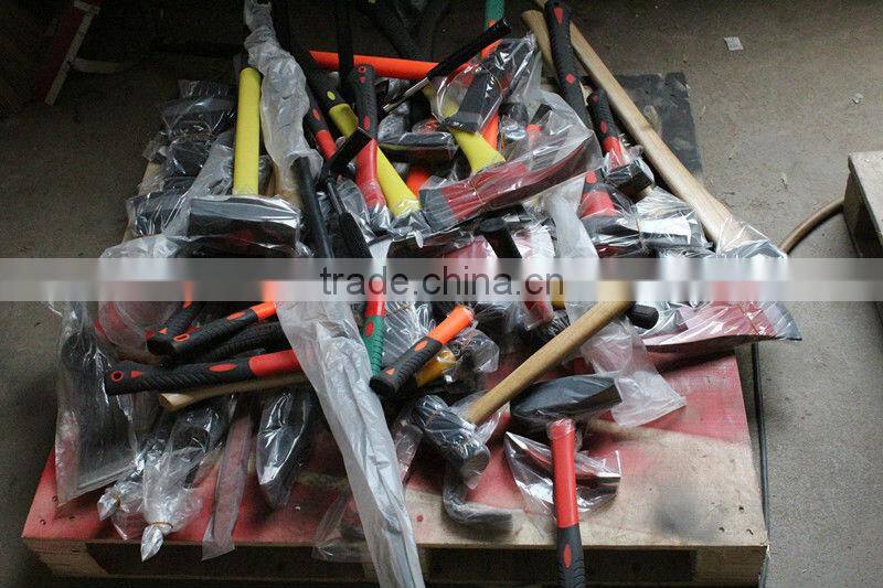 pick axe with fiberglass handle P406