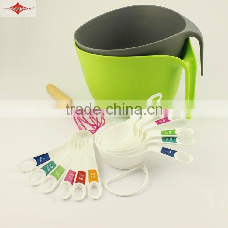 ZY-L1040A 15pcs plastic salad bowls set with measuring spoons