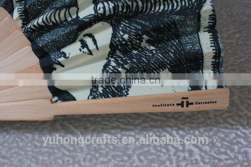 Environmental and cheap hand folding wood fan