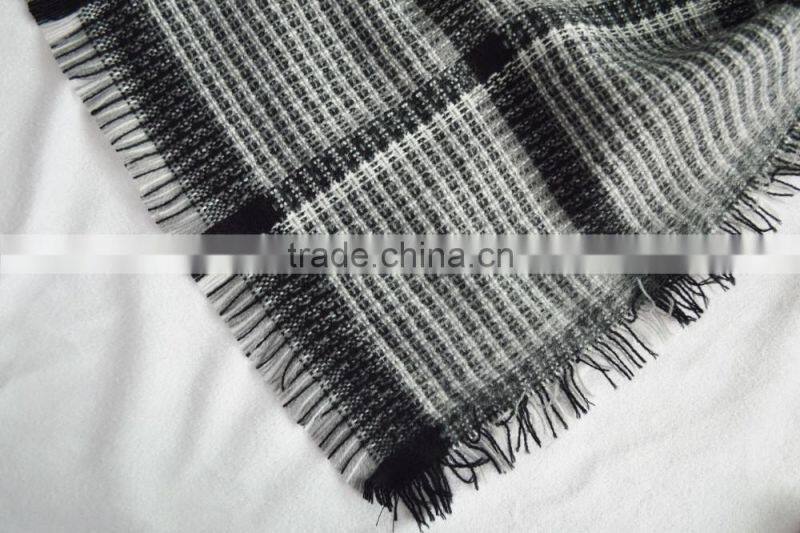 New arrival square wholesale factory europe lady plaid checked pashmina shawl 100%acrylic
