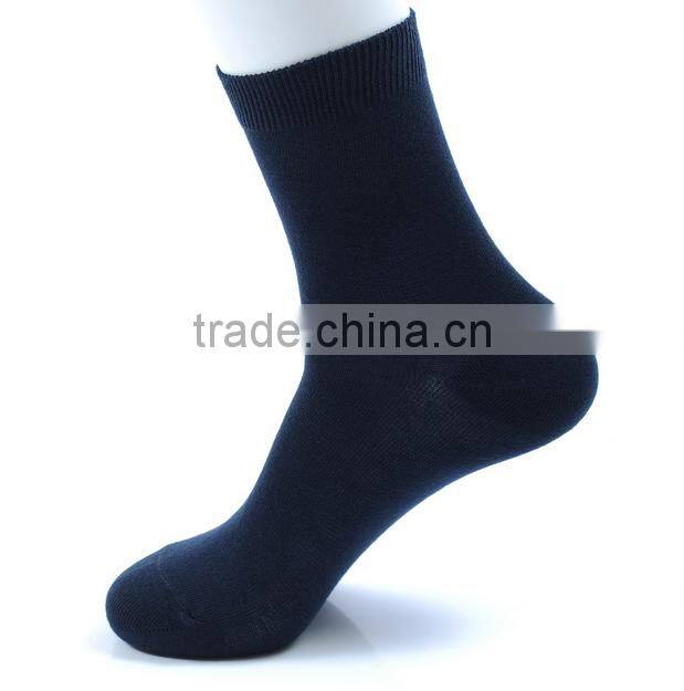 2017 New Arrival Customized Your Own Brand Logo Design Polyester Cotton Modal Personalized Private Label Sport Men Socks