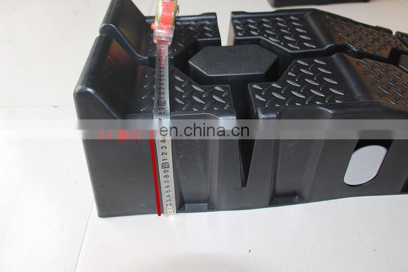 2.5 Ton  Adjustable Plastic Car Ramps For Sale