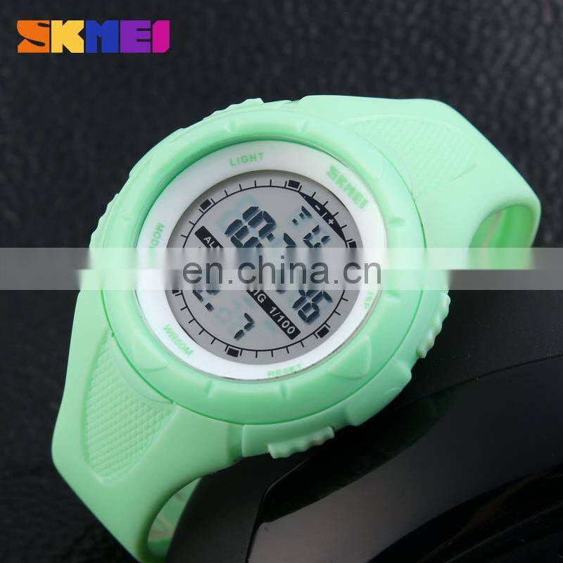 2018 Christmas Gift SKMEI 1074 Digital Children Wrist Watch Plastic Kids Waterproof Sport Watch