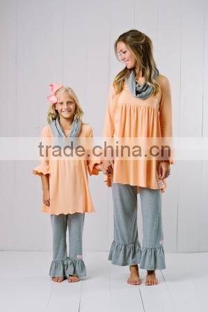 Mix color and buttons mother and daughter dress clothing sets with Printed fabric