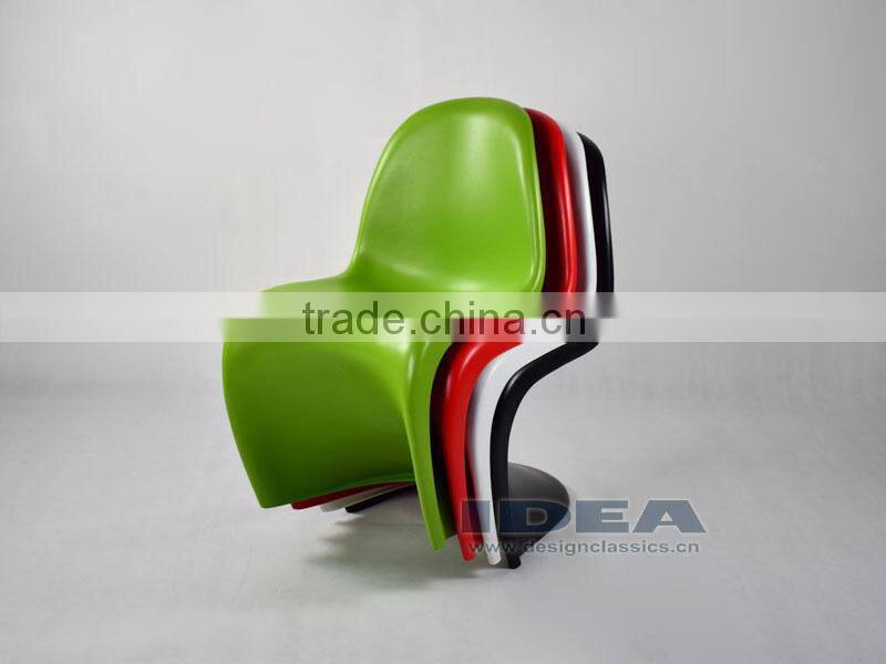 Replica Verner Chair - Green Color