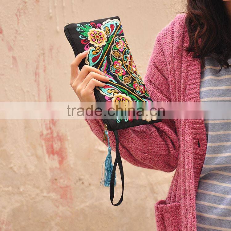 Ladies Cotton Jute Embroidery Hmong handle purse