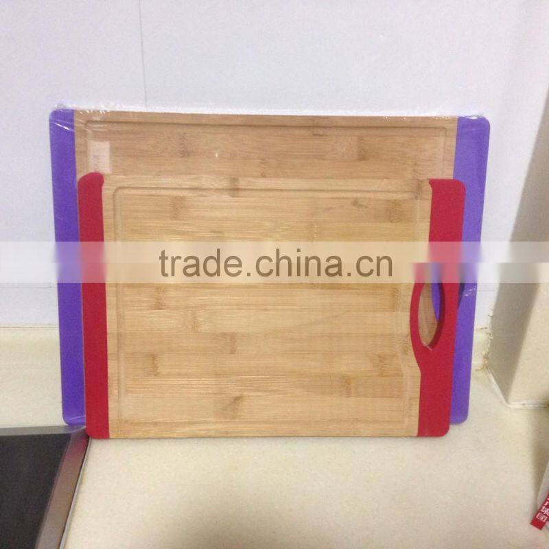 Grooved Non-slip Bamboo Chopping Block with silicone and handle