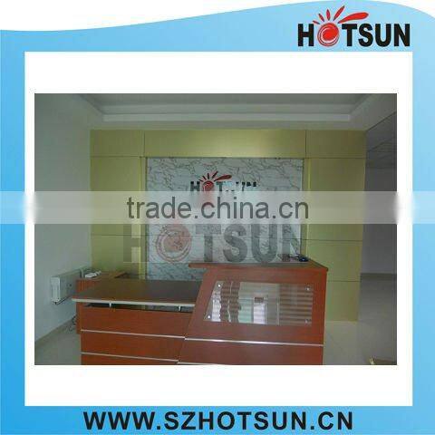 Clear acrylic display box with hinging lid