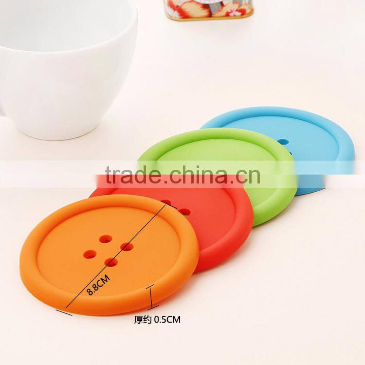 100% food grade hot sale durable heat resistant button shaped silicone cup mat