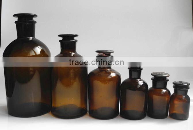medical brown glass laboratory bottle with glass stopper lid