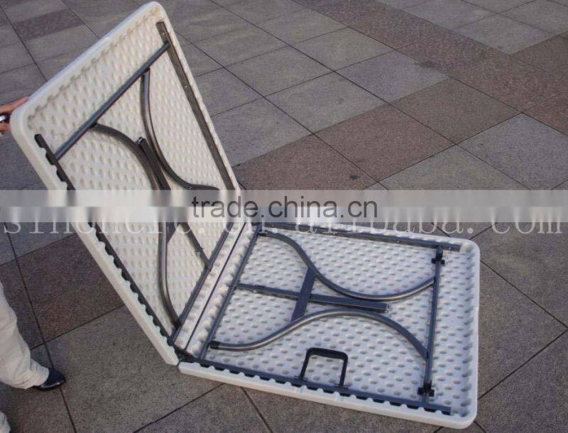 Plastic folding table EK3001