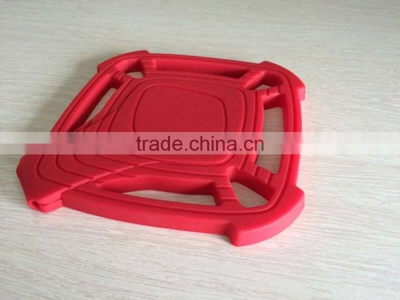 Wholesale food grade silicone trivet mat with spoon rest silicone pot mat