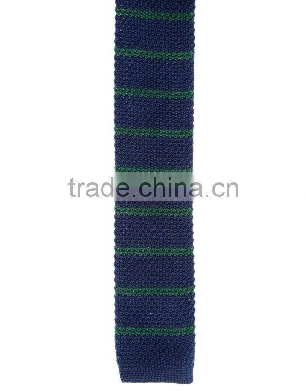 Knitted Tie With Stripe