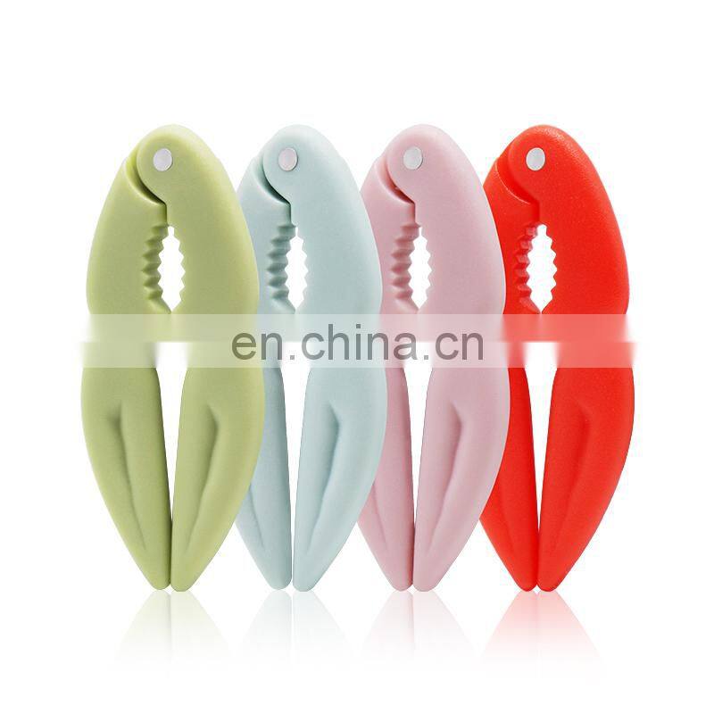 Hot Sale Multifunction Kitchen Sea Food Tool Crab Claw Clamp Tool Crab Pincers