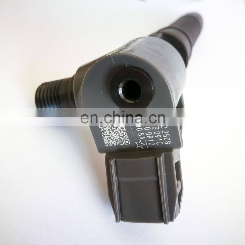 2GD-FTV 2.4L original injector 295700-0560 23670-0E020, 23670-09430, 23670-11020, 23670-19025