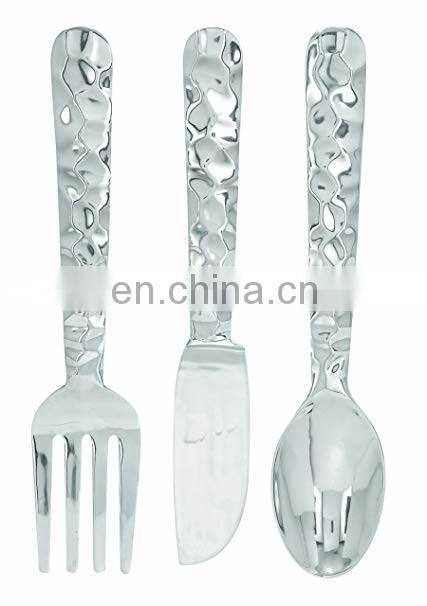 black & gold cutlery