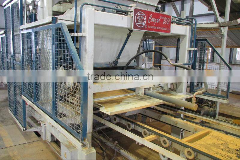 Cougar 2000A semi-automatic block making machine