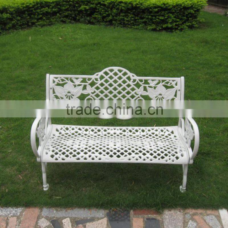 Cheap White Wrought Cast Iron outdoor table and chair