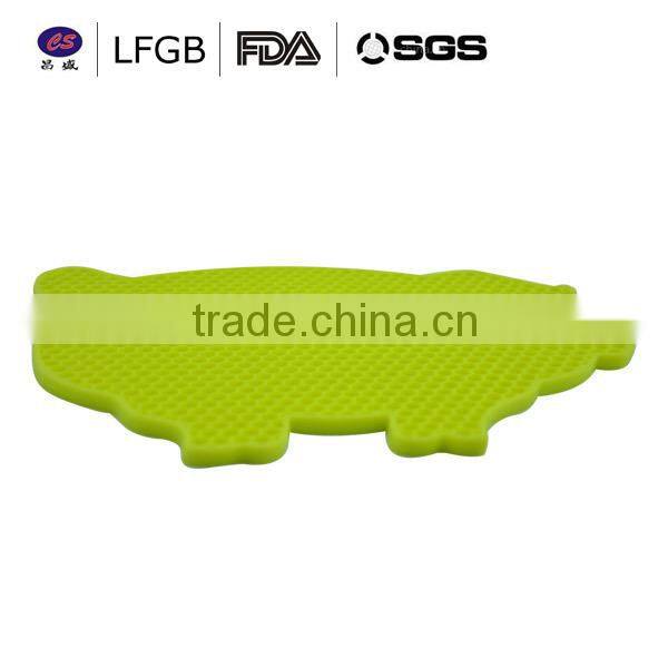 2014 new design high quality pig shape heat resistant silicone kitchenware