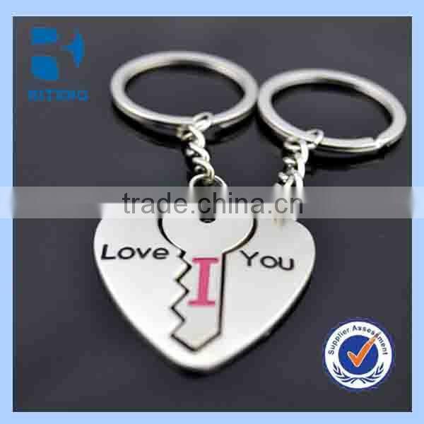 Wholesale fashion cute couple keychain heart and soul keychain half heart keychain