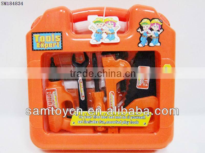 B/O plastic tool and brains toys