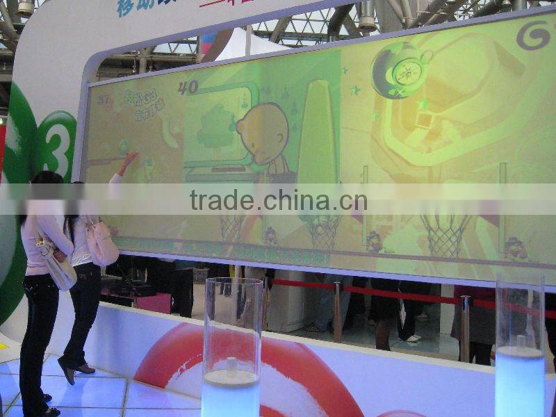 Unlimited effects projection system, interactive wall systems for advertising, exhibition, entertainment