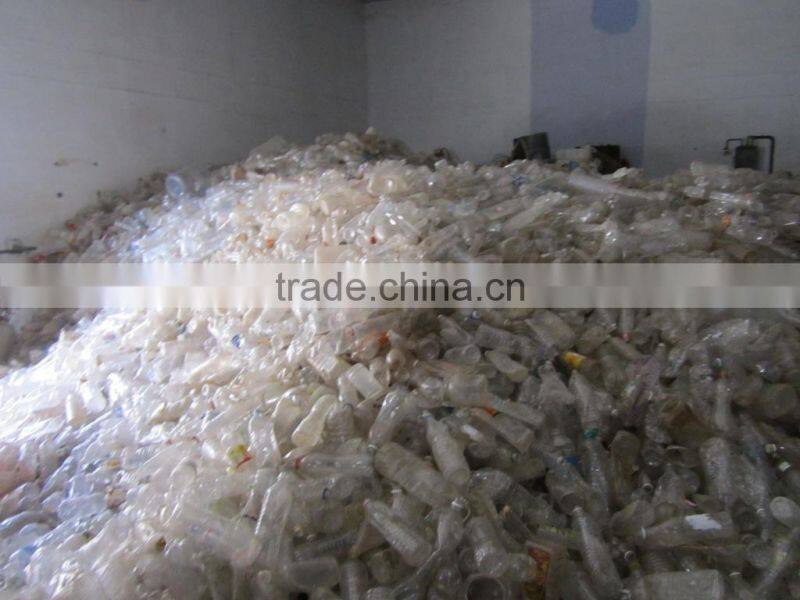 Recycled fiber grade PET chips washed