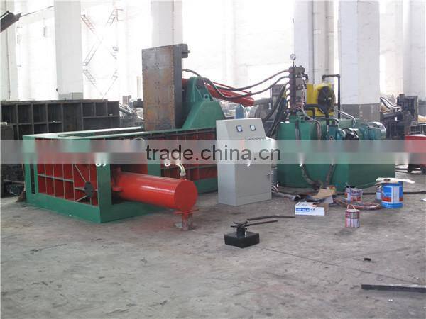 Aluminium and steel can balers