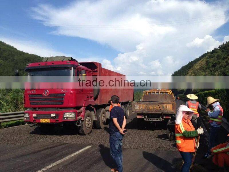 Intelligent Asphalt Distributor from China