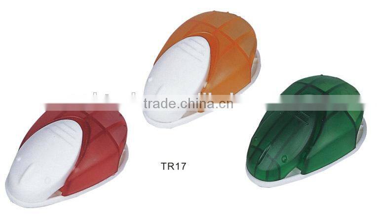 Plastic cube shape pen & memo pad holder with clip dispenser