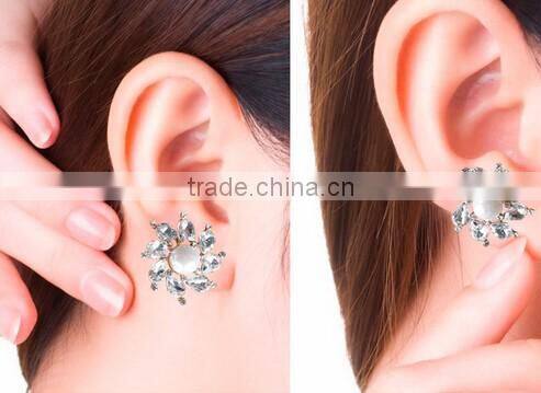 >< BEST SELLING pearl Rhinestone flower earring/