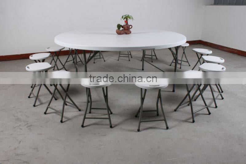 tables for restaurant white