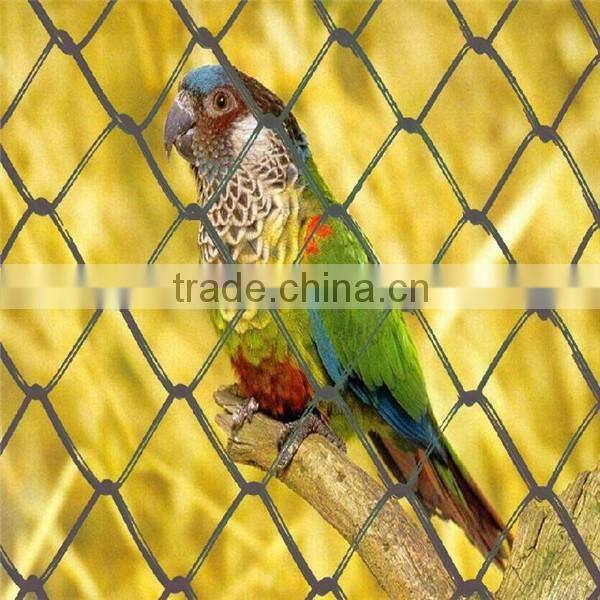 Factory Hot Sale Galvanized / PVC Coated Chain Link Fence