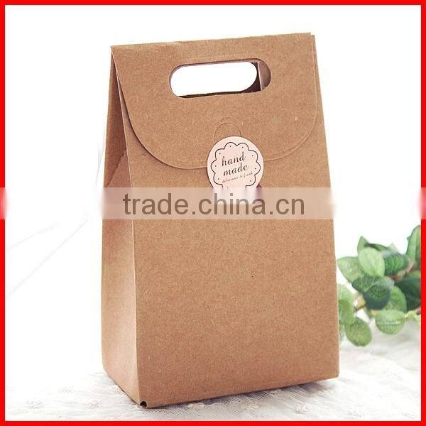 2014 New Design Kraft Paper Bag with Handle Packing Wholesale