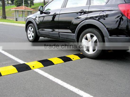 Traffic divider barrier, speed hump