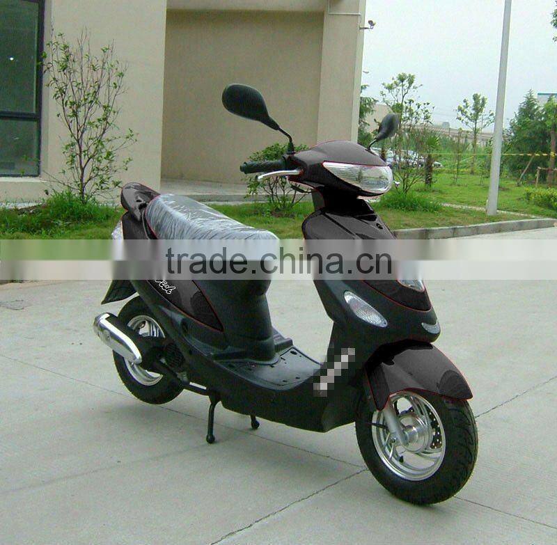 Traditional Cheap EEC 50cc Scooter