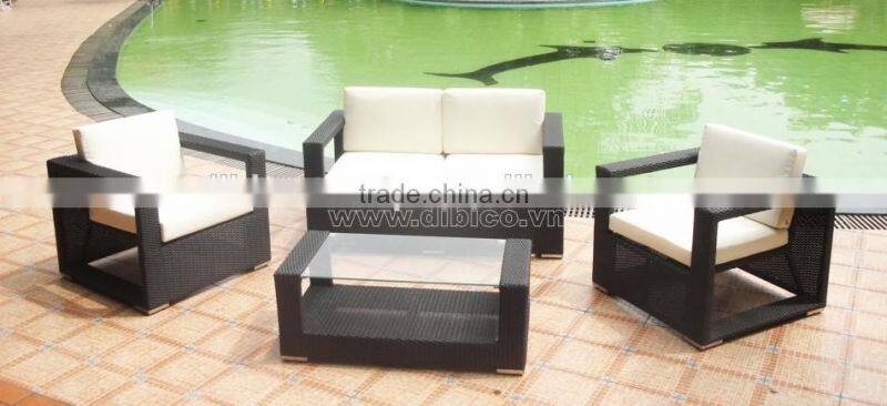 New Style Fashion Outdoor Garden PE Rattan Sofa