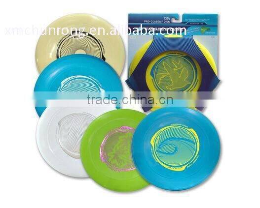 beach playing toy plastic frisbee