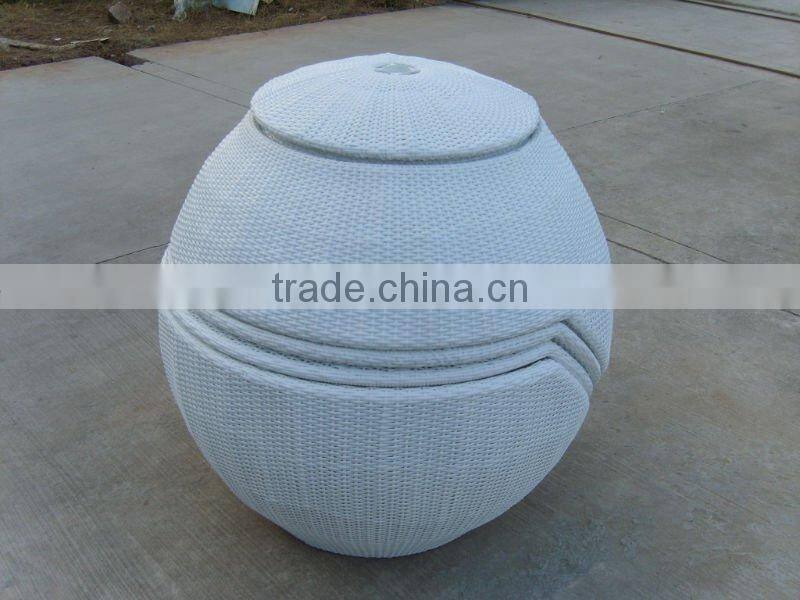 rattan coffee table and chairs