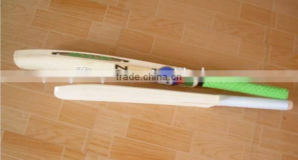 New products 2017 best custom logo cheap price thick edge wood tennis ball cricket bat wholesale made in china