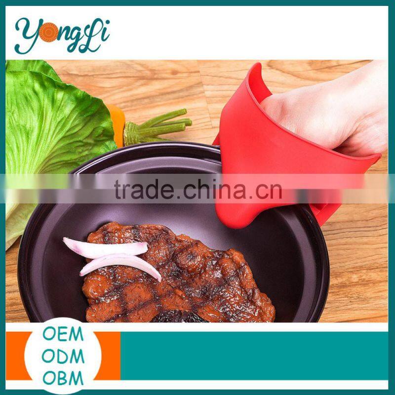 HOT Cut Animal Shape Silicone Oven BBQ Gloves Grill