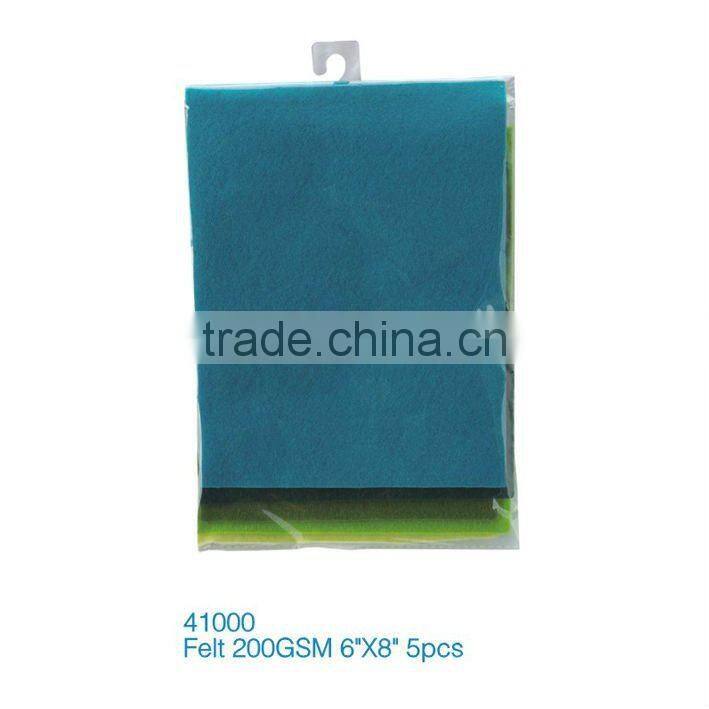 D&D Customized Felt 200GSM 5pcs (41000)