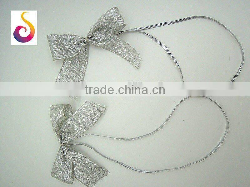sliver gift ribbon bow