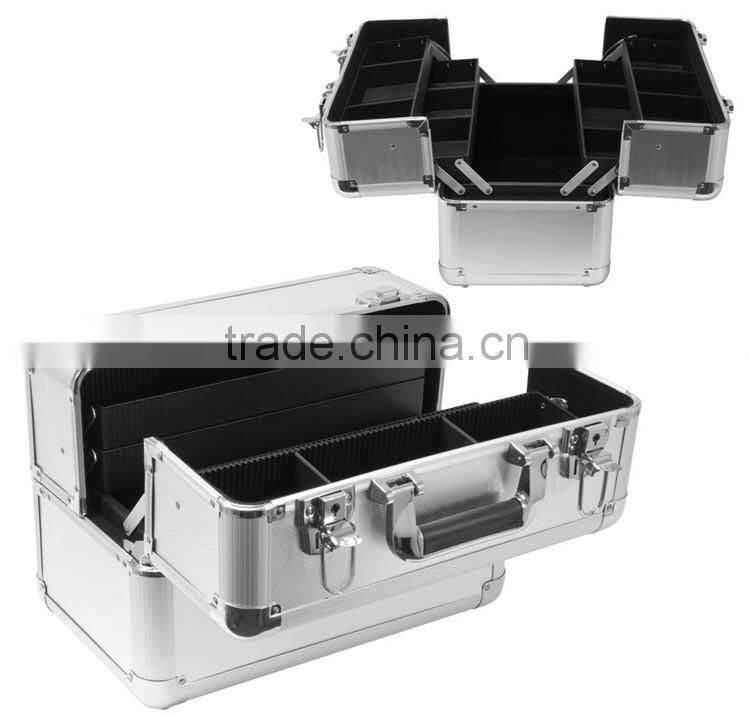 Silver Makeup Cosmetic Train Case Lockable Jewelry Travel case Aluminum Artist Vanity case Makeup travel carrying case