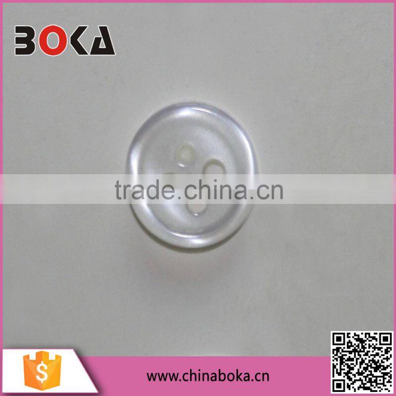 2015 wholesale classic white round shape plastic buttons with 4 holes yiwu factory on direct sale