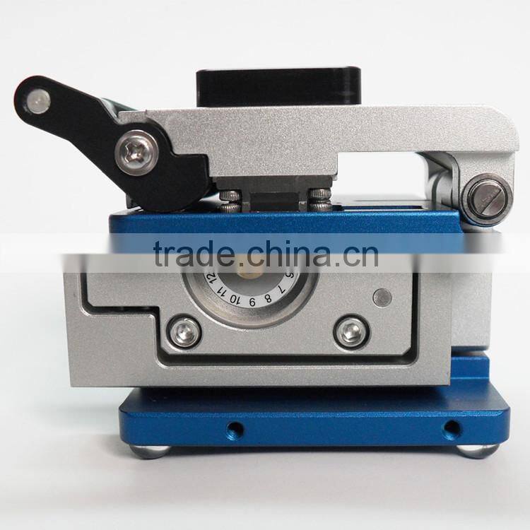 high precision used in FTTH tool kit optical fiber cleaver