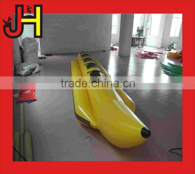 China Hot selling PVC fabric Inflatable flying banana Boat for water game