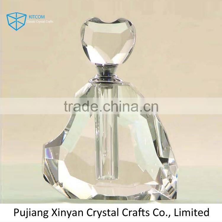 New coming unique design crystal flower perfume bottle China sale