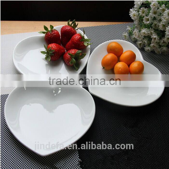 personalized special white hotel porcelain dish plate with heart shape